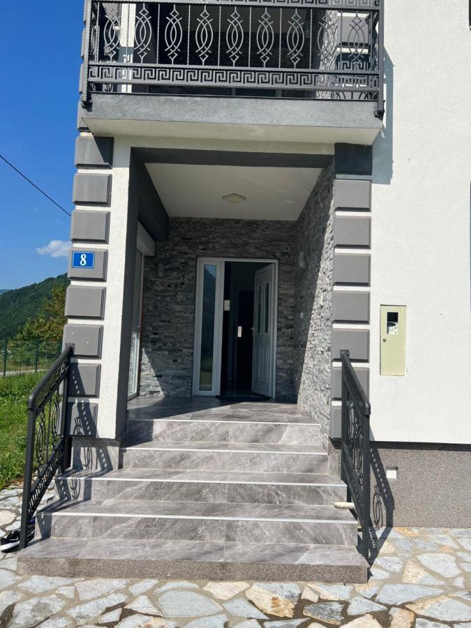 Duca Apartmani Плав Экстерьер фото
